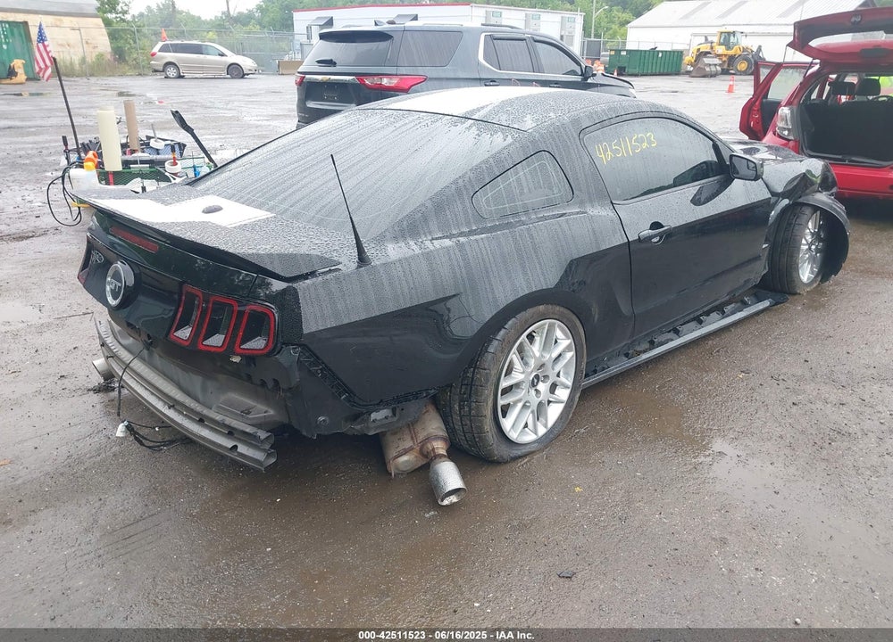 2014 FORD MUSTANG VIN: 1ZVBP8CF6E5267959