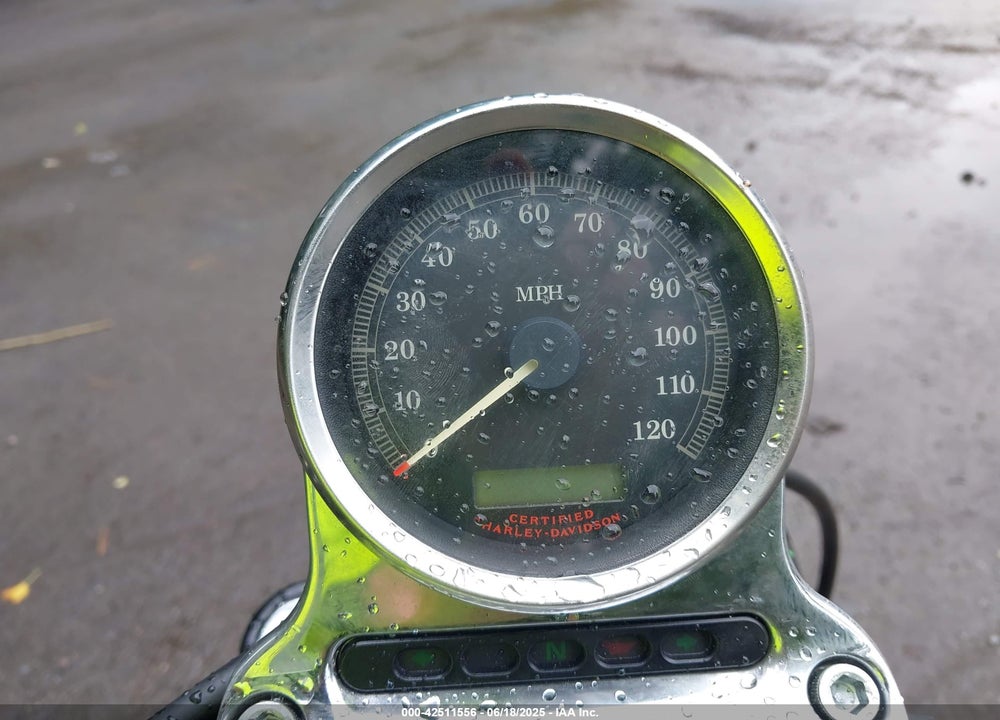 2005 HARLEY-DAVIDSON FXDCI VIN: 1HD1GVW125K319522