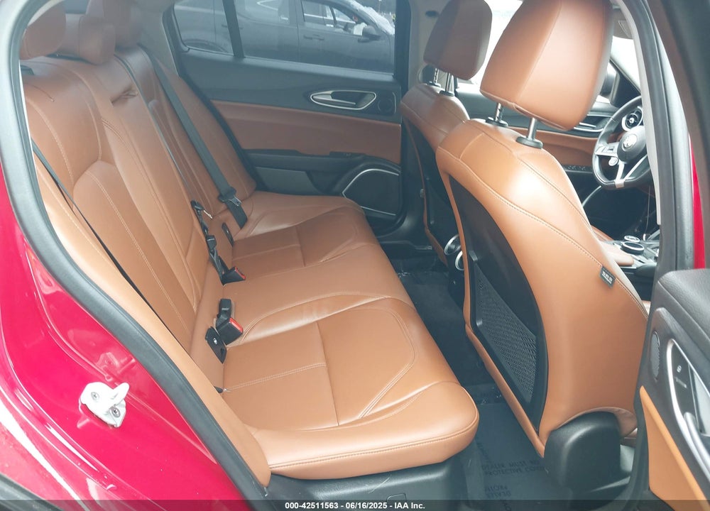 2018 ALFA ROMEO GIULIA VIN: ZARFAEDN0J7596915
