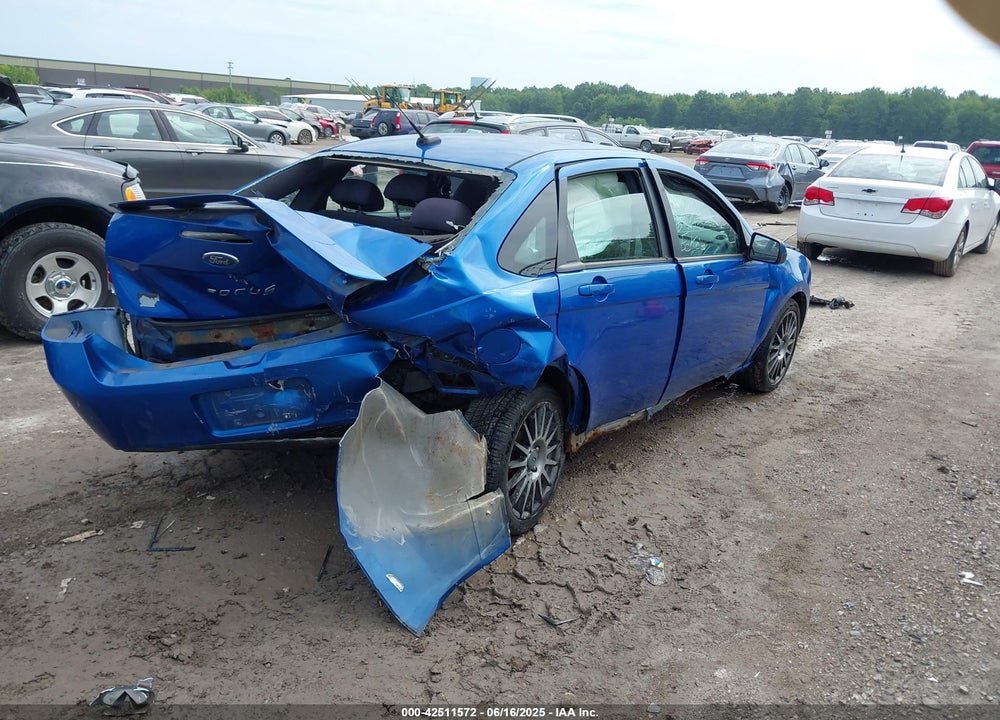 2011 FORD FOCUS SES VIN: 1FAHP3GN0BW162038