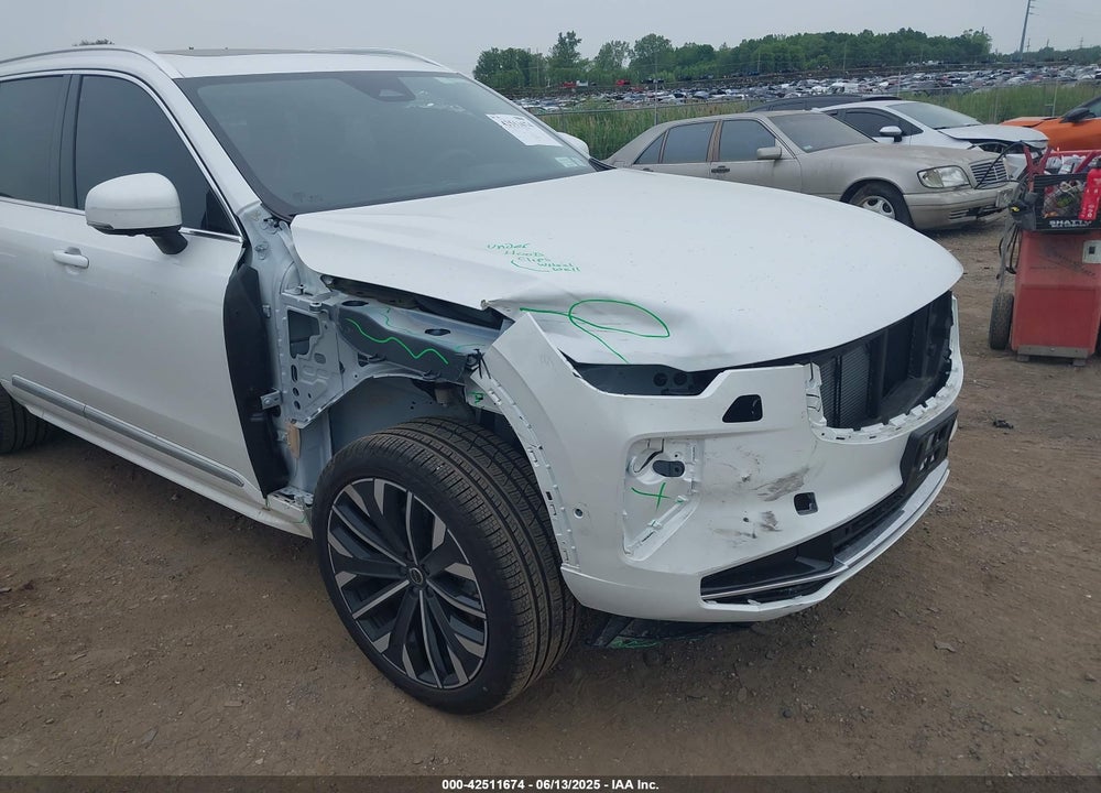 2025 VOLVO XC90 VIN: YV4M12PB3S1369804