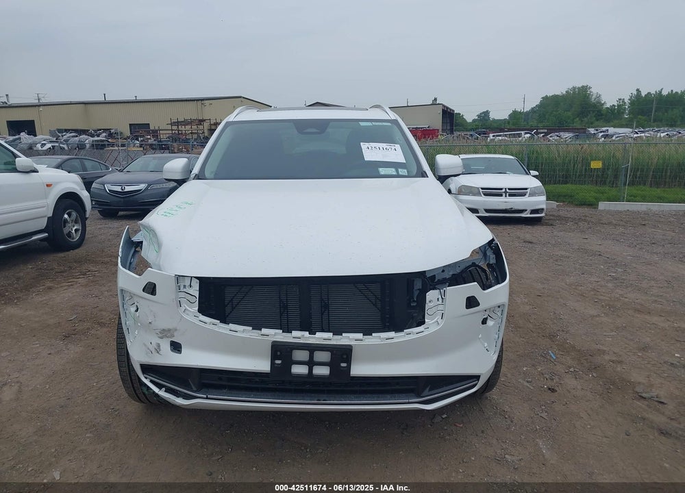 2025 VOLVO XC90 VIN: YV4M12PB3S1369804
