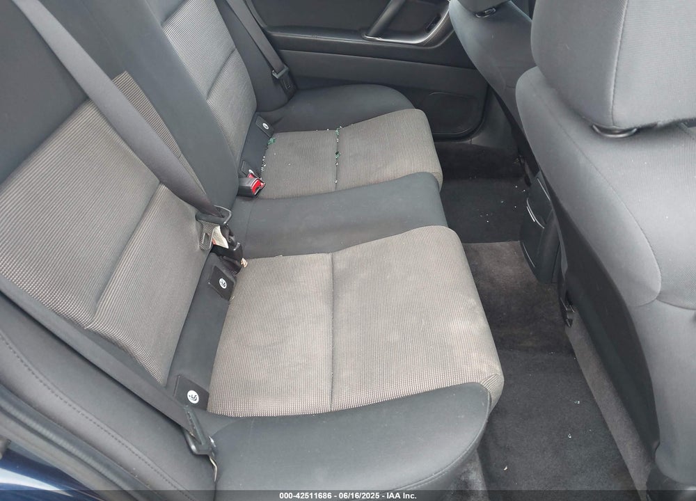 2005 SUBARU LEGACY 2.5I VIN: 4S3BP616257381990