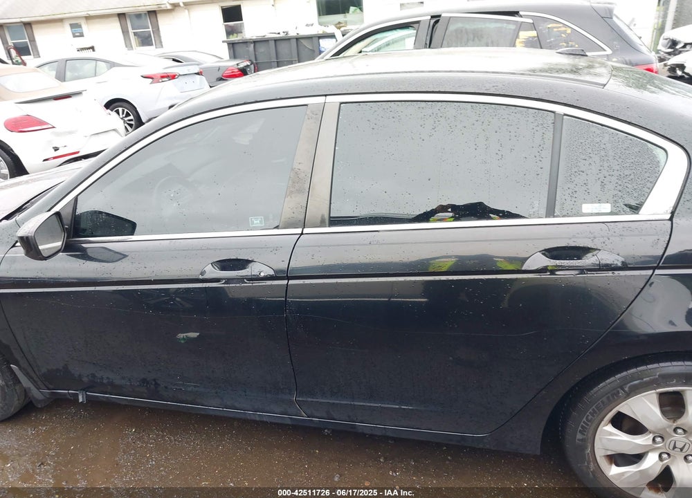 2009 HONDA ACCORD VIN: 1HGCP26879A127886