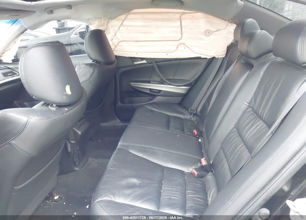 2009 HONDA ACCORD VIN: 1HGCP26879A127886