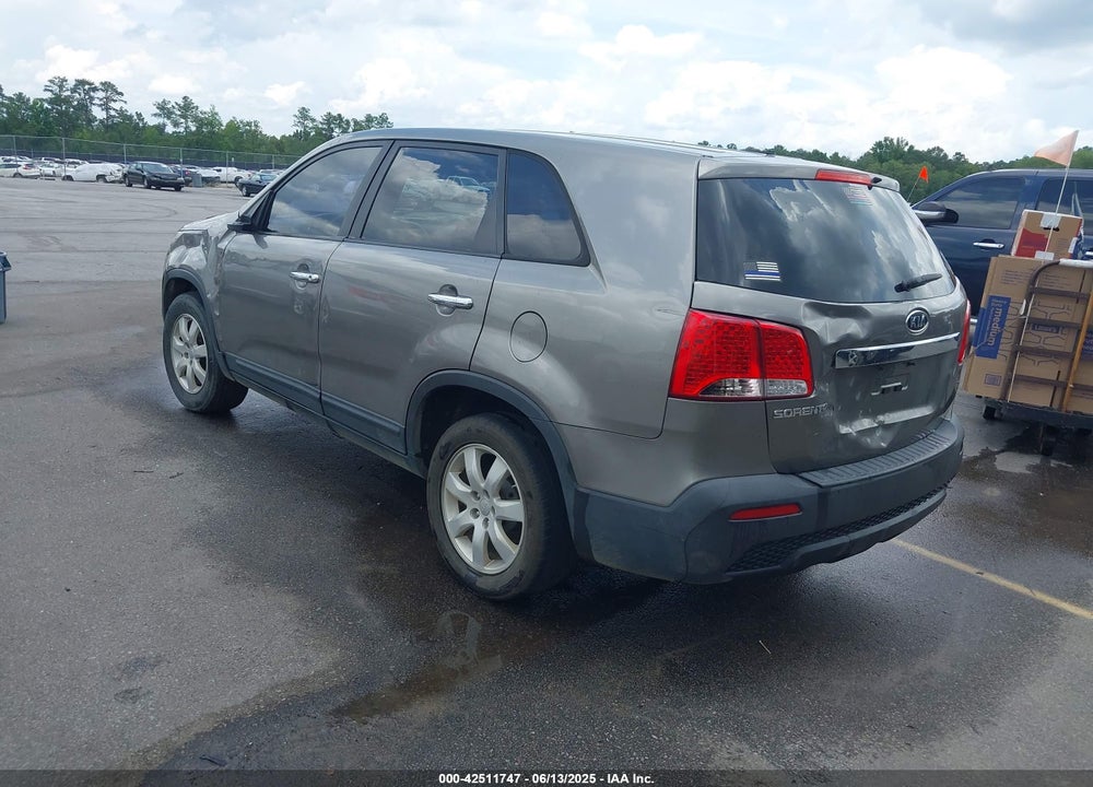 2013 KIA SORENTO VIN: 5XYKT3A1XDG381218