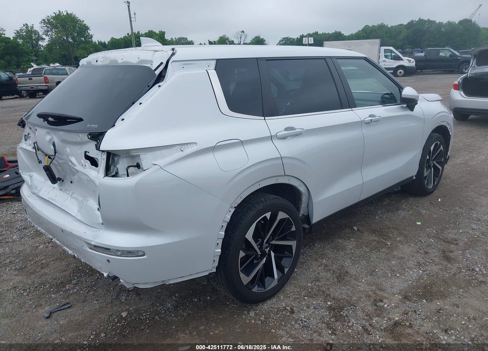 2023 MITSUBISHI OUTLANDER VIN: JA4J4UA89PZ051369