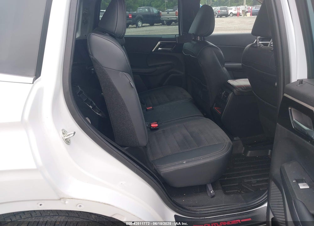 2023 MITSUBISHI OUTLANDER VIN: JA4J4UA89PZ051369