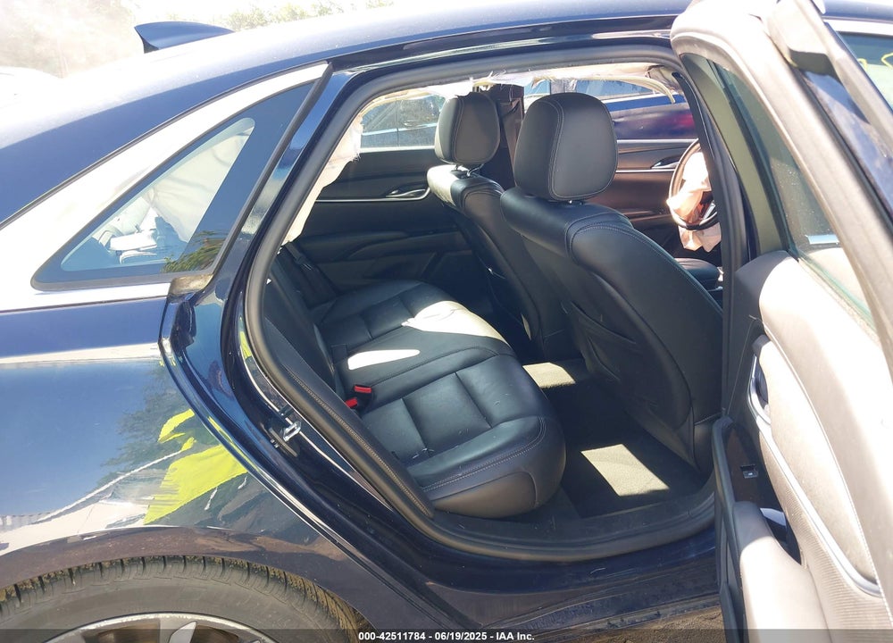 2015 CADILLAC XTS VIN: 2G61L5S38F9210671