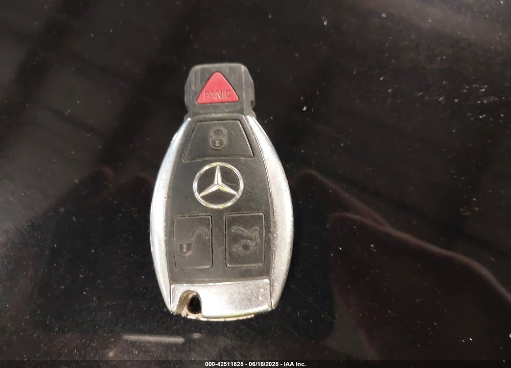 2011 MERCEDES-BENZ GL-CLASS VIN: 4JGBF7BE0BA696344