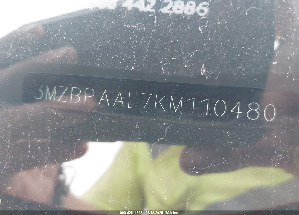 2019 MAZDA MAZDA3 VIN: 3MZBPAAL7KM110480