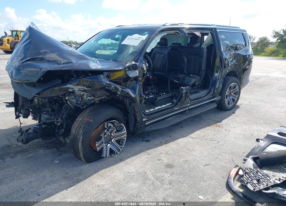 2024 JEEP WAGONEER L SERIES II 4X4 VIN: 1C4SJSBP2RS102168