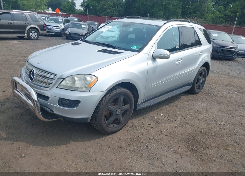 2008 MERCEDES-BENZ ML 350 VIN: 4JGBB86E18A328811