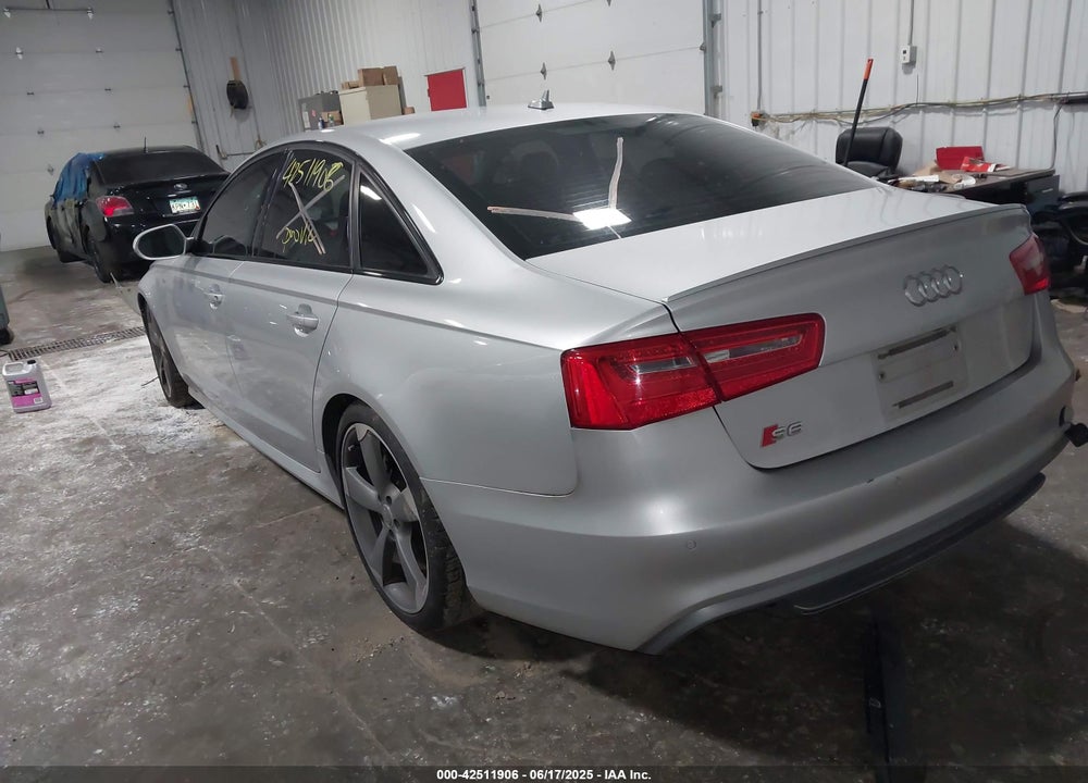 2015 AUDI S6 VIN: WAUF2AFC9FN014211