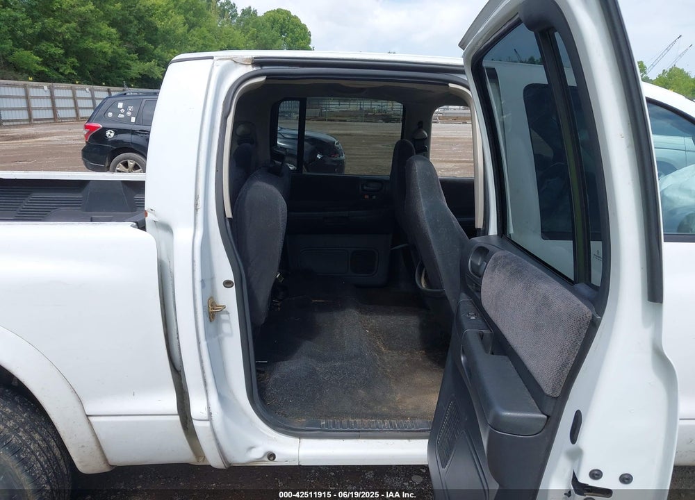 2002 DODGE DAKOTA SPORT VIN: 1B7HL38ZX2S625110