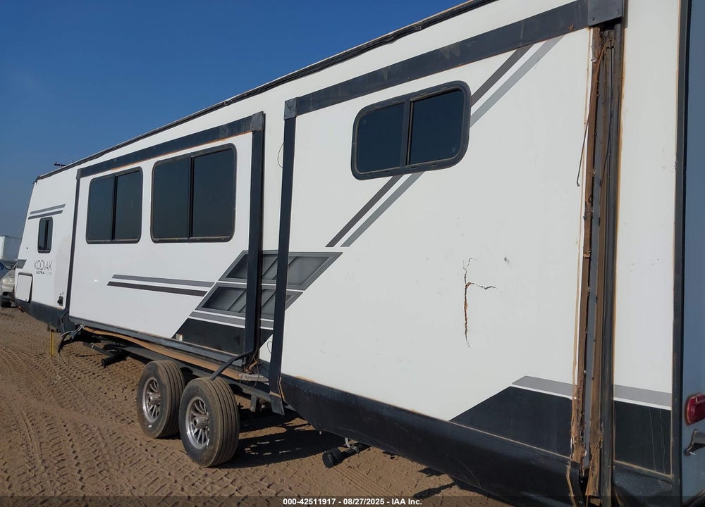 2022 DUTCHMEN KODIAK 332BHSL ULTRA LITE VIN: 4YDTKDR28NJ972155