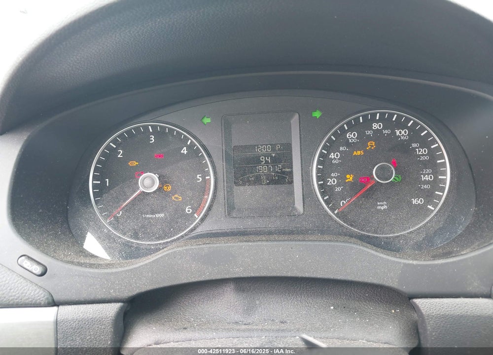 2014 VOLKSWAGEN JETTA VIN: 3VWLL7AJ0EM315242