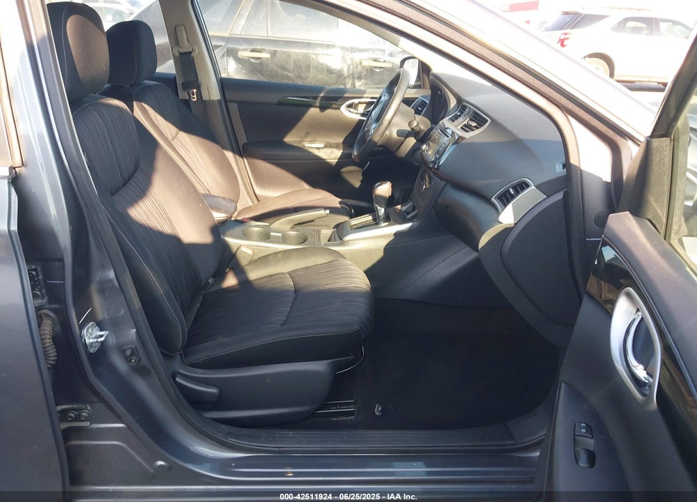 2018 NISSAN SENTRA VIN: 3N1AB7AP9JL641738