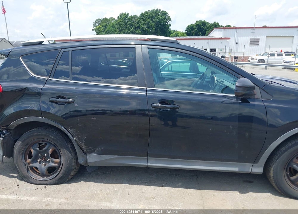 2014 TOYOTA RAV4 VIN: 2T3BFREV1EW204213