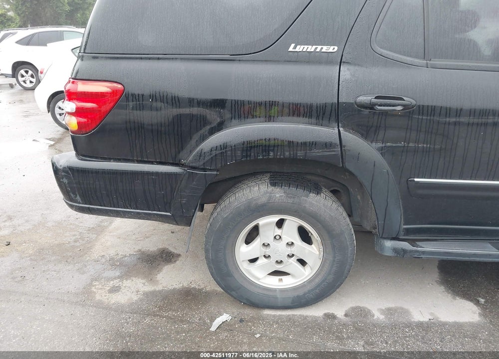 2002 TOYOTA SEQUOIA LIMITED V8 VIN: 5TDBT48A82S102411