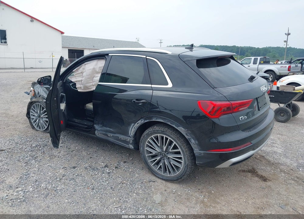 2022 AUDI Q3 VIN: WA1AUCF35N1000440