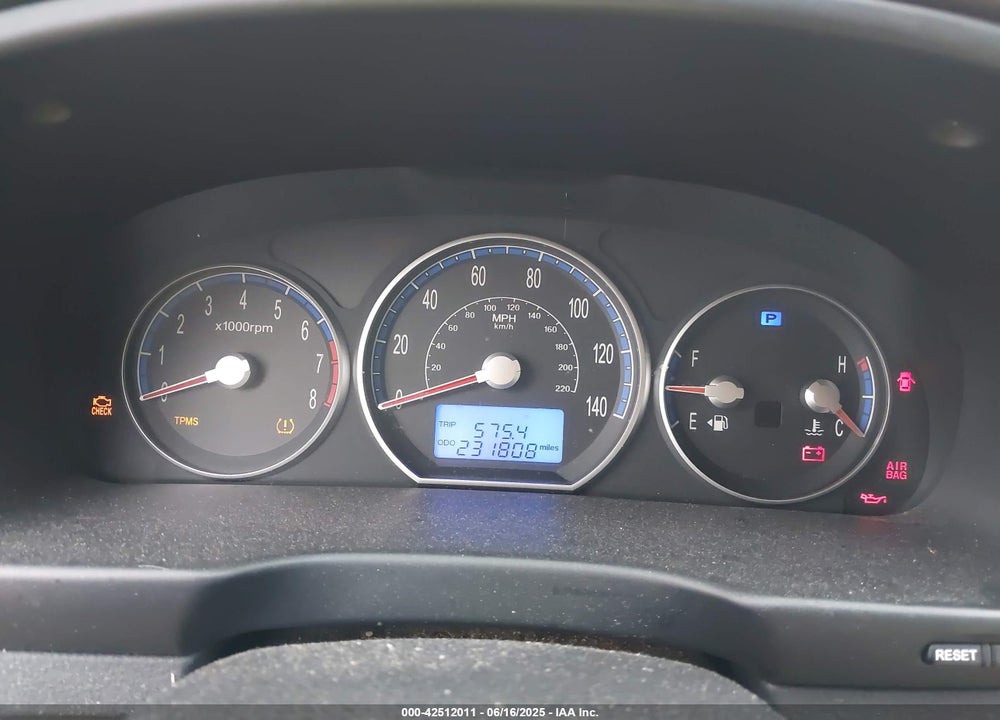 2009 HYUNDAI SANTA FE VIN: 5NMSH13E99H308912