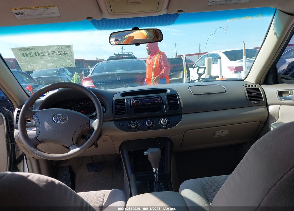 2005 TOYOTA CAMRY LE VIN: 4T1BE32K25U636957
