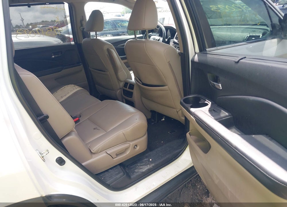 2020 HONDA PILOT AWD EX-L VIN: 5FNYF6H57LB061064