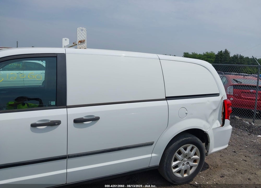 2015 RAM CARGO TRADESMAN VIN: 2C4JRGAG0FR581013