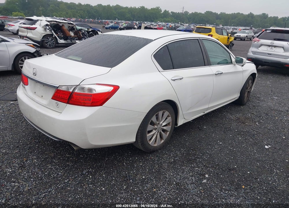 2014 HONDA ACCORD VIN: 1HGCR2F80EA019856