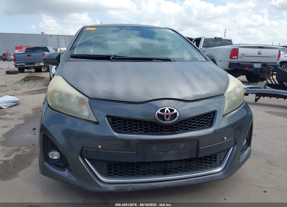 2013 TOYOTA YARIS SE VIN: JTDKTUD36DD561779