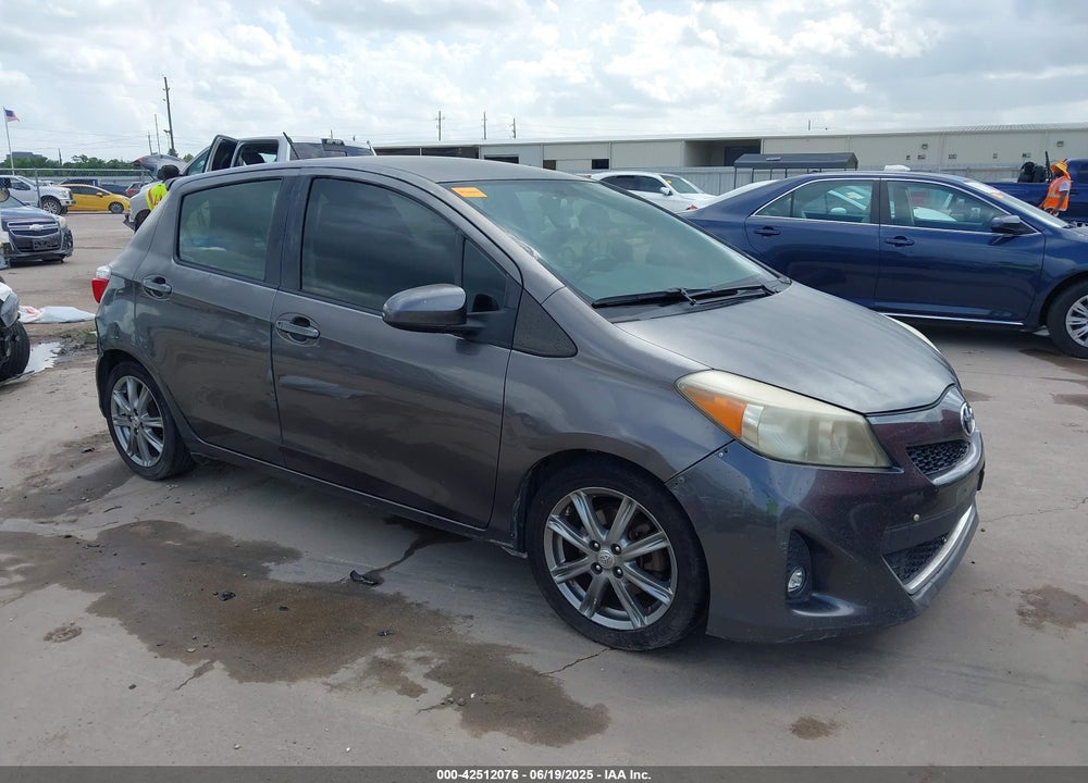 2013 TOYOTA YARIS SE VIN: JTDKTUD36DD561779