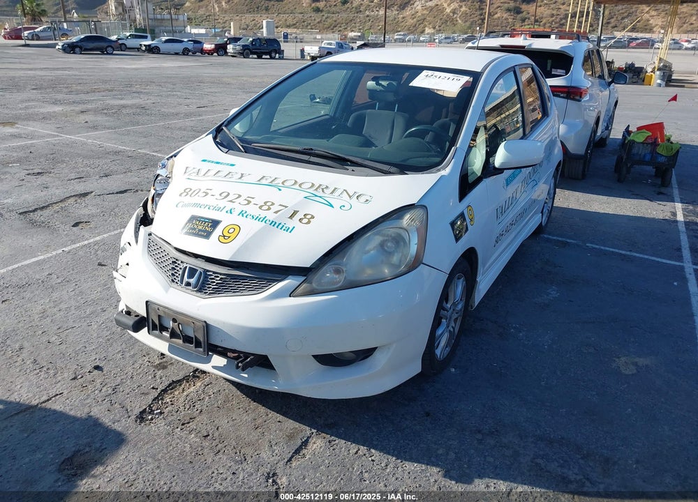 2011 HONDA FIT SPORT VIN: JHMGE8H53BC004252