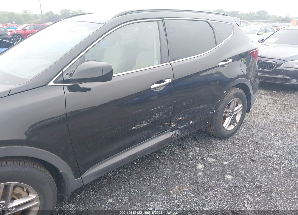 2017 HYUNDAI SANTA FE SPORT 2.4L VIN: 5NMZUDLB8HH009282