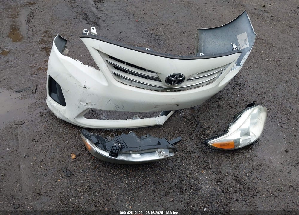 2013 TOYOTA COROLLA LE VIN: 5YFBU4EE1DP084527