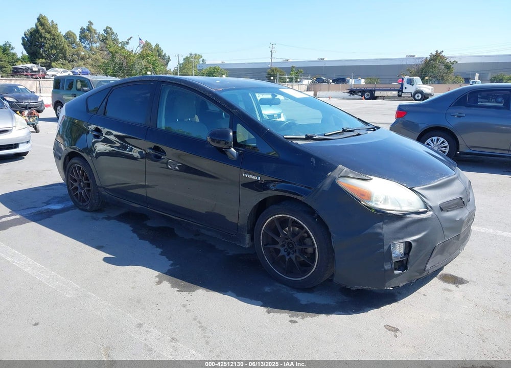 2011 TOYOTA PRIUS TWO VIN: JTDKN3DUXB0252169