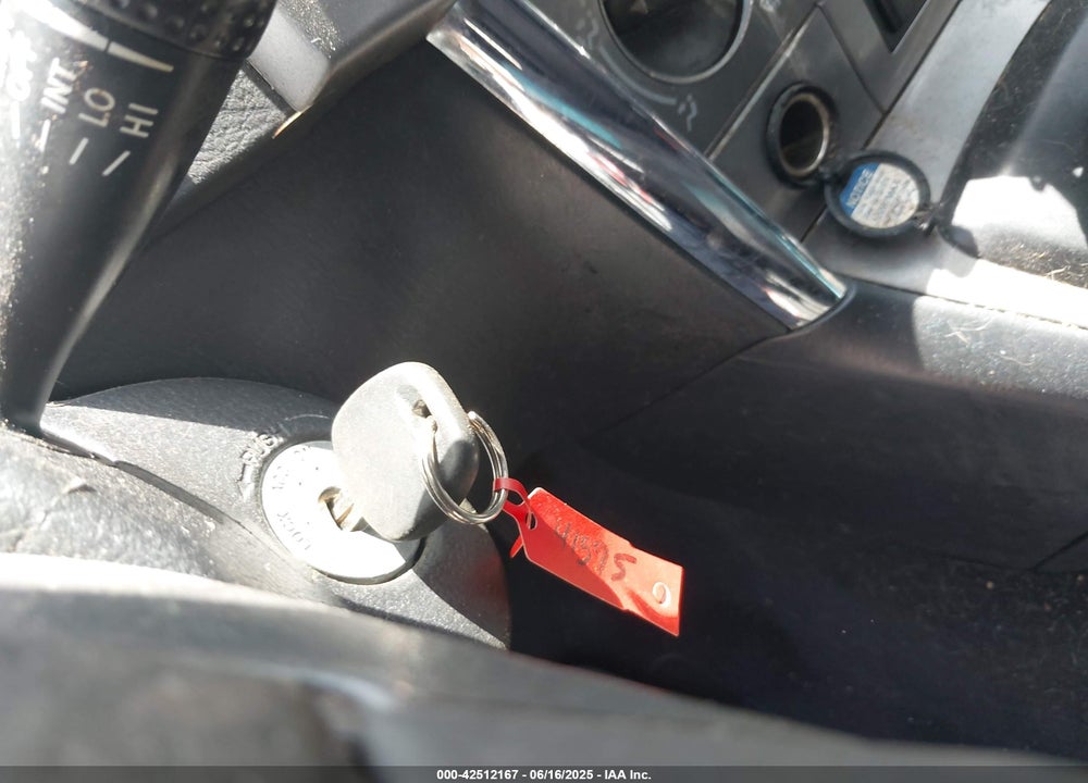 2005 PONTIAC VIBE VIN: 5Y2SL63885Z475693