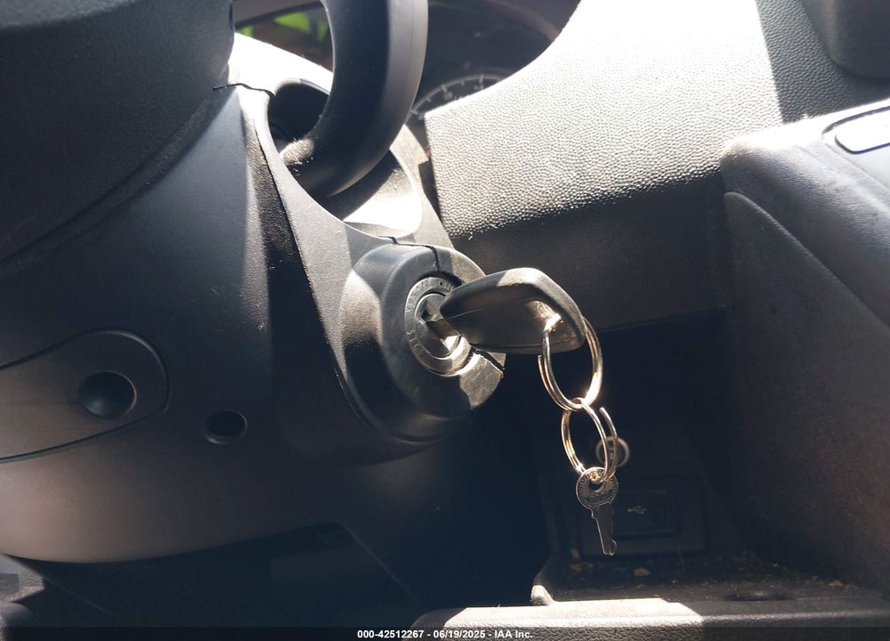 2014 RAM PROMASTER 1500 VIN: 3C6TRVBG1EE121443