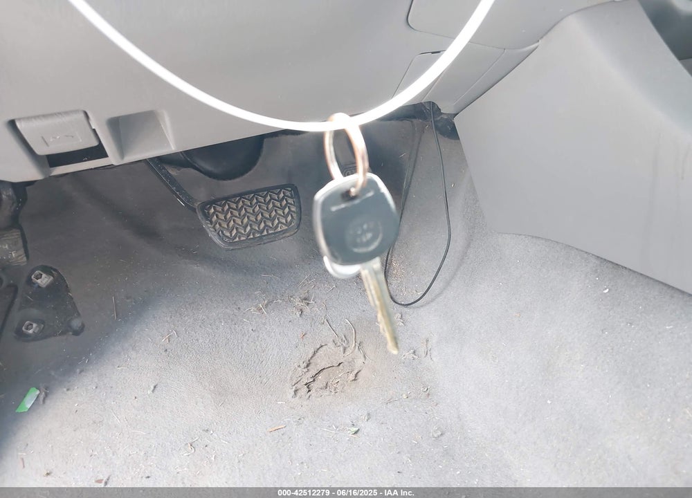 2005 TOYOTA TACOMA PRERUNNER V6 VIN: 5TEJU62N35Z117602