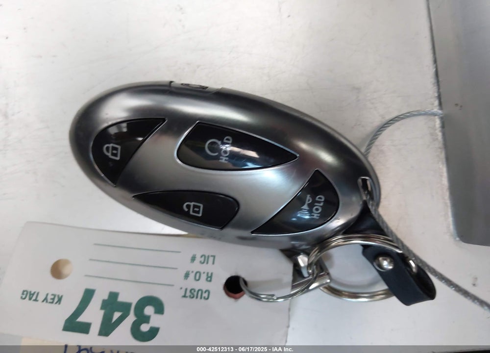 2024 HYUNDAI SONATA VIN: KMHL64JA2RA381928