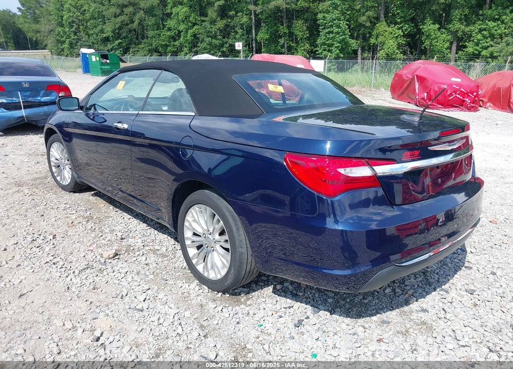 2014 CHRYSLER 200 VIN: 1C3BCBFG2EN156877