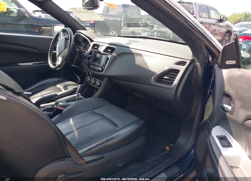 2014 CHRYSLER 200 VIN: 1C3BCBFG2EN156877