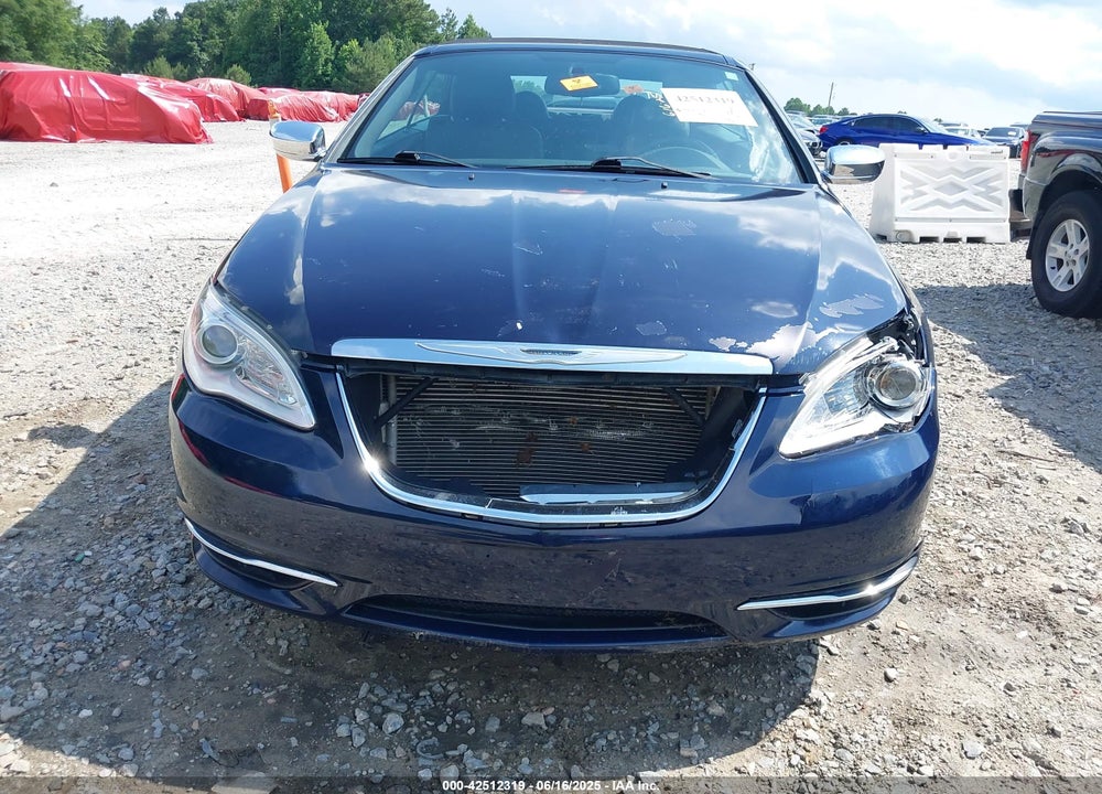 2014 CHRYSLER 200 VIN: 1C3BCBFG2EN156877