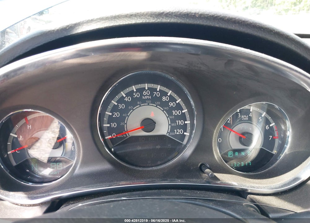 2014 CHRYSLER 200 VIN: 1C3BCBFG2EN156877