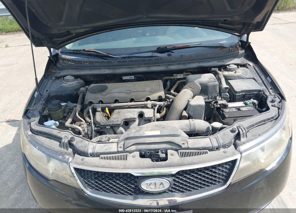 2010 KIA FORTE VIN: KNAFU4A21A5826573