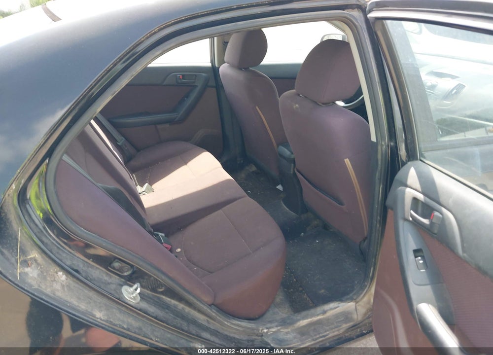 2010 KIA FORTE VIN: KNAFU4A21A5826573