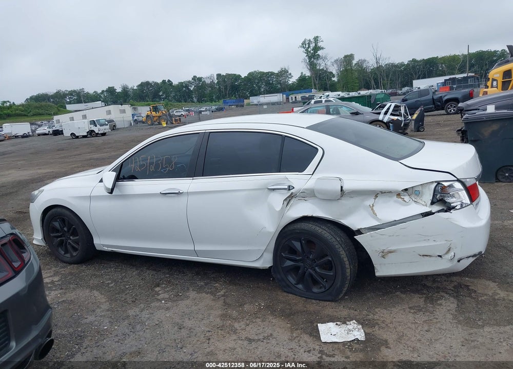 2015 HONDA ACCORD VIN: 1HGCR2F37FA172739