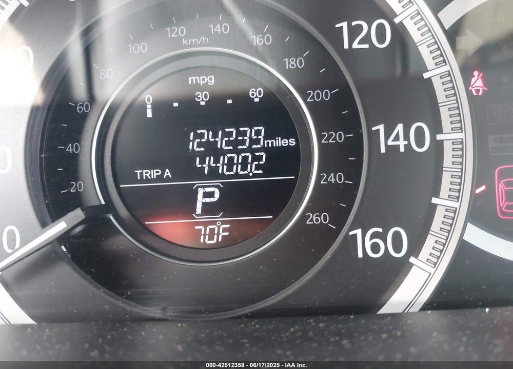 2015 HONDA ACCORD VIN: 1HGCR2F37FA172739