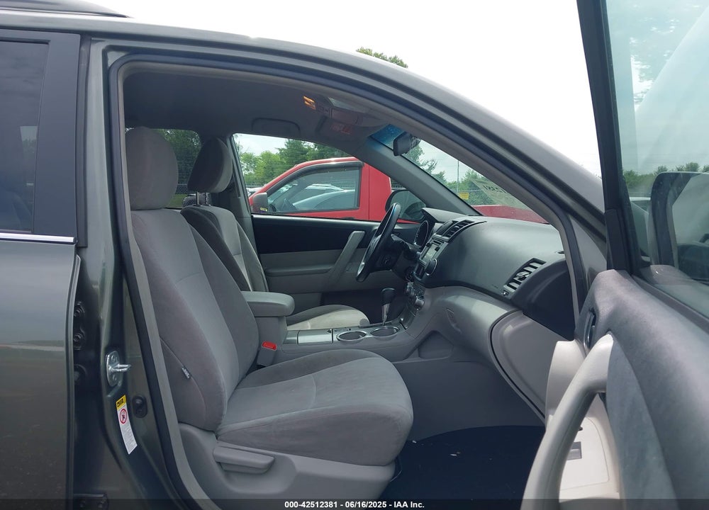 2013 TOYOTA HIGHLANDER VIN: 5TDZK3EH7DS092115