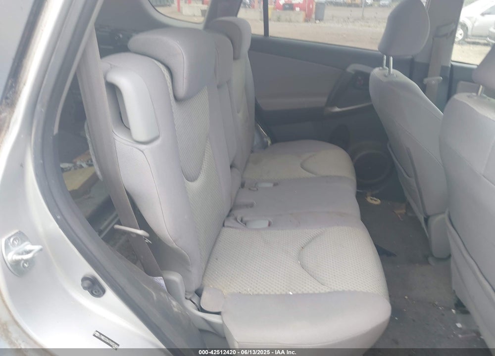 2007 TOYOTA RAV4 VIN: JTMBD33V476052406